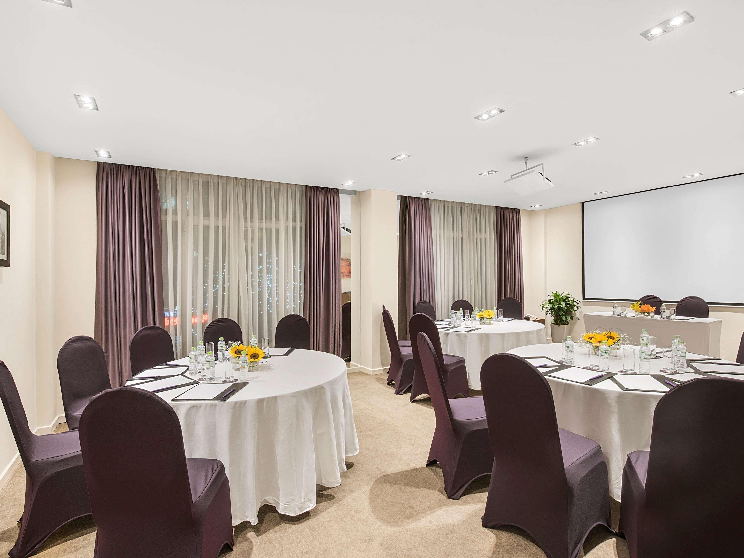 Mercure Hanoi La Gare Hotel Exteriör bild