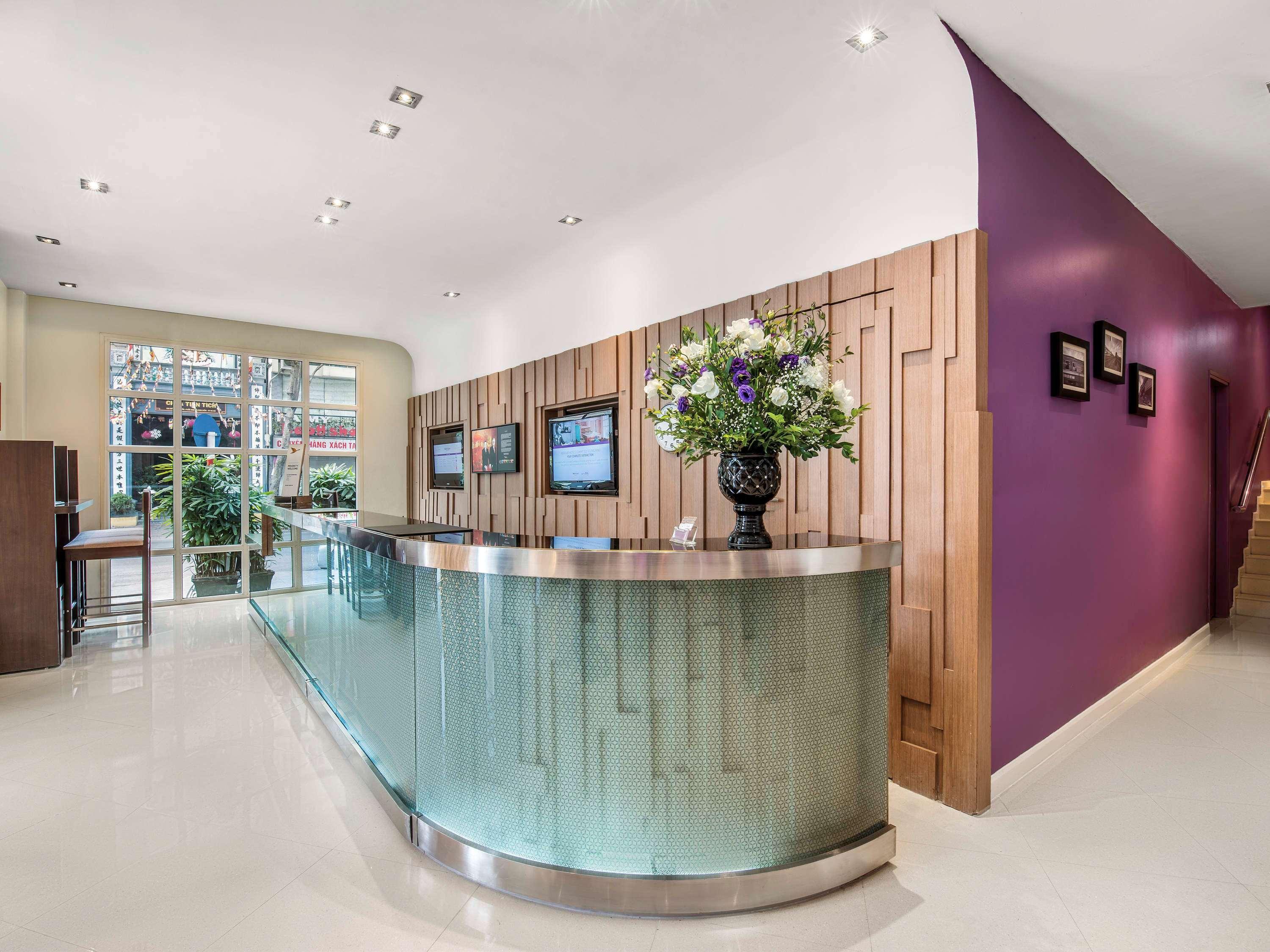 Mercure Hanoi La Gare Hotel Exteriör bild
